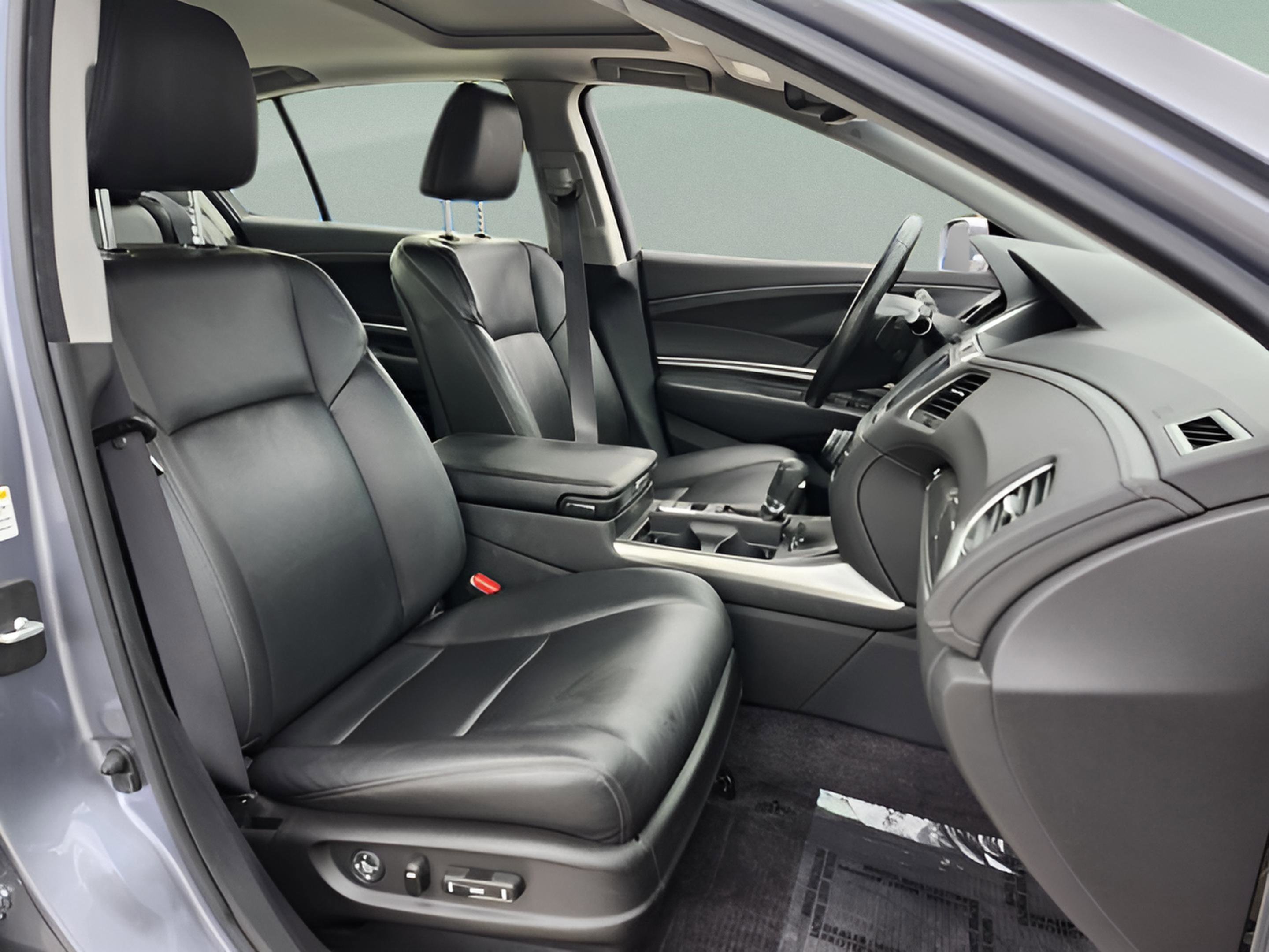 Used 2014 Acura RLX image 17