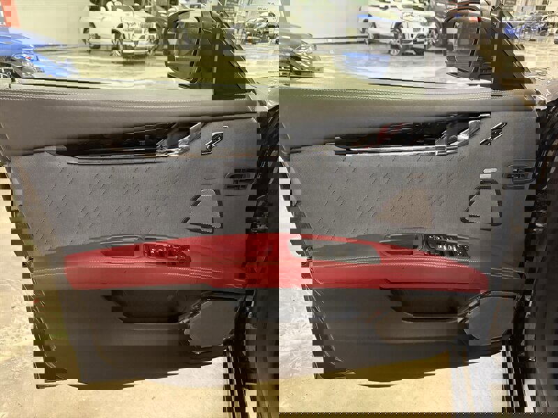 Used 2018 Maserati Quattroporte S GranLusso image 9