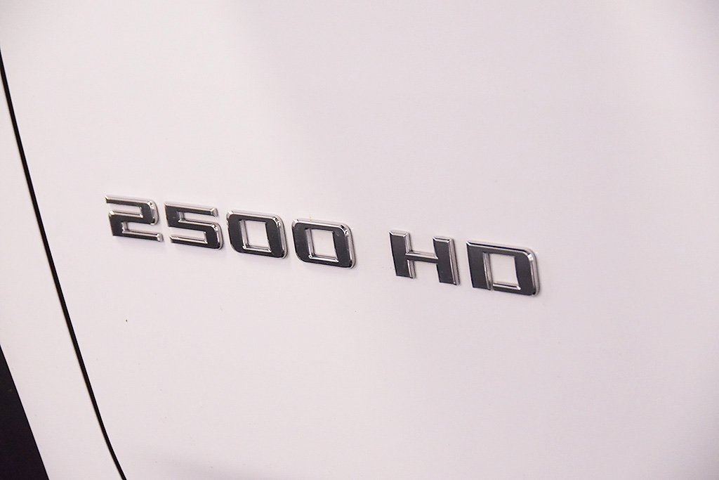 Used 2024 Chevrolet Silverado 2500 LT image 15