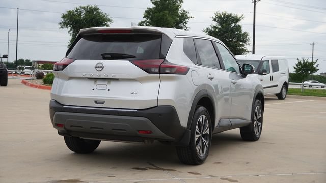 Used 2023 Nissan Rogue SV FWD image 9