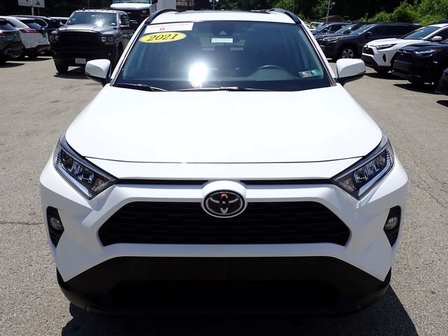 Certified 2021 Toyota RAV4 XLE w/ Convenience Package AWD/4WD image 11