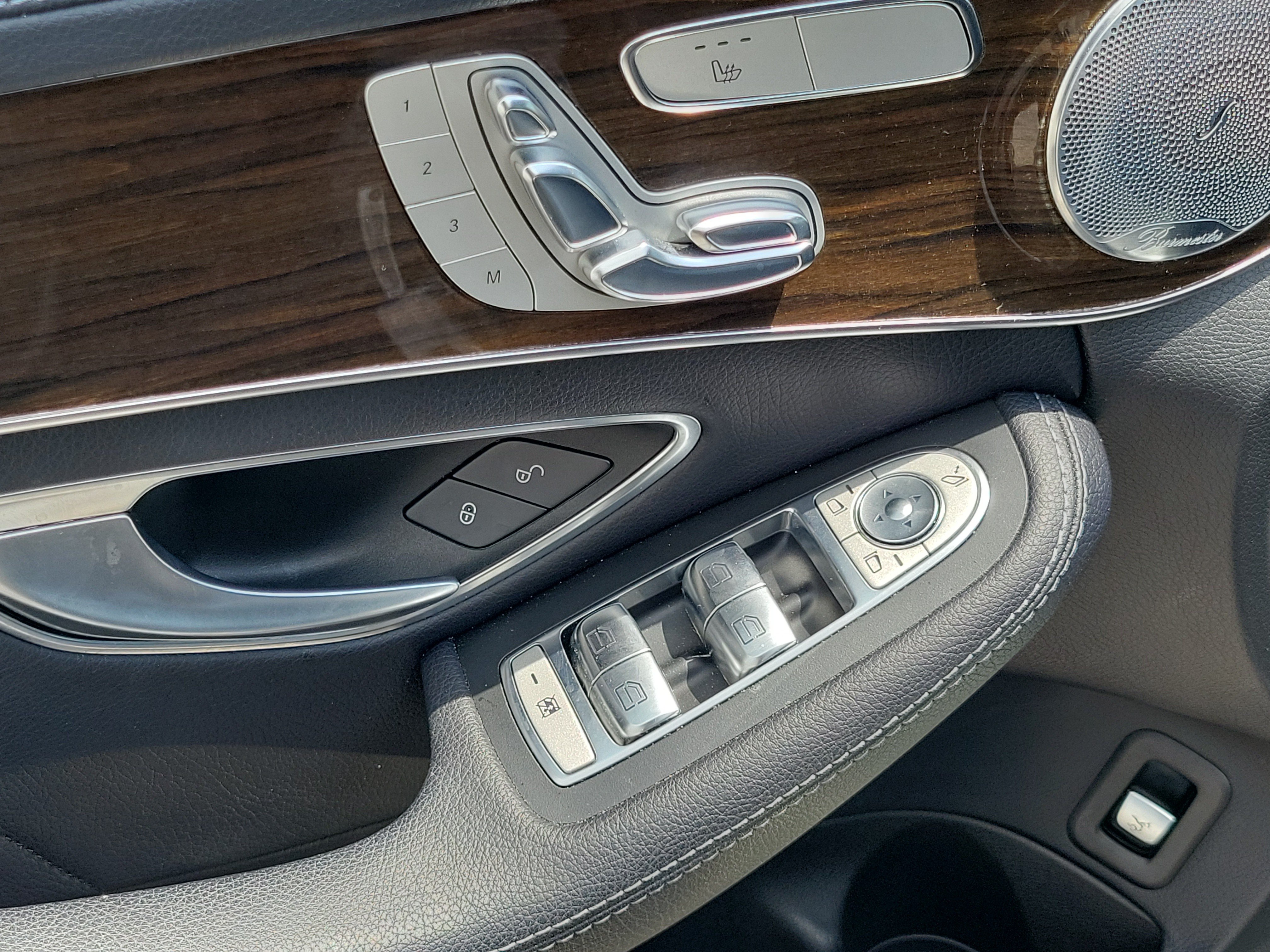 Used 2016 Mercedes-Benz C 300 4MATIC Sedan w/ Multimedia Package image 23