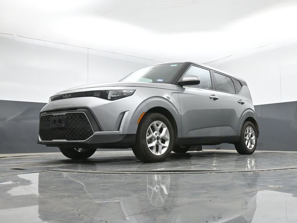 Used 2025 Kia Soul LX w/ LX Technology Package image 39
