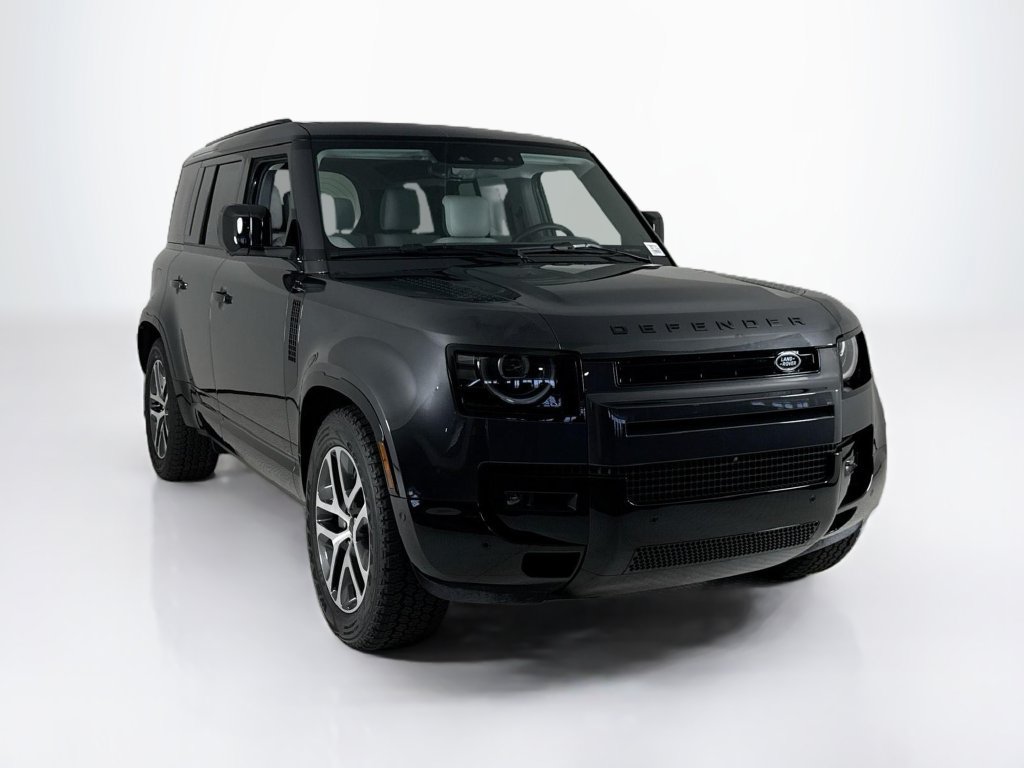 Used 2026 Land Rover Defender 110 X-Dynamic SE AWD/4WD image 7