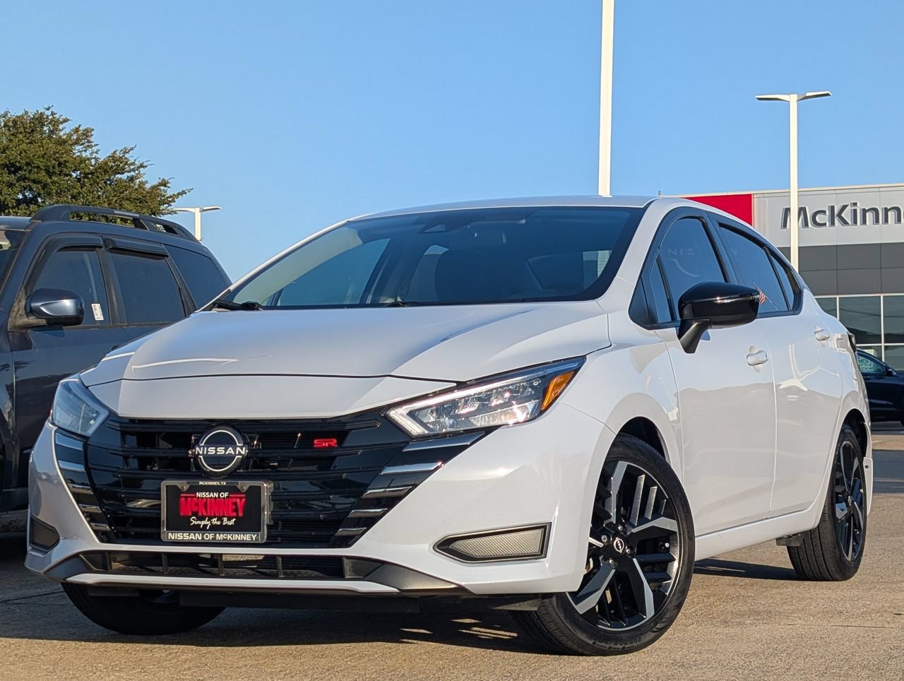 Certified 2025 Nissan Versa SR w/ Trunk Package FWD image 2