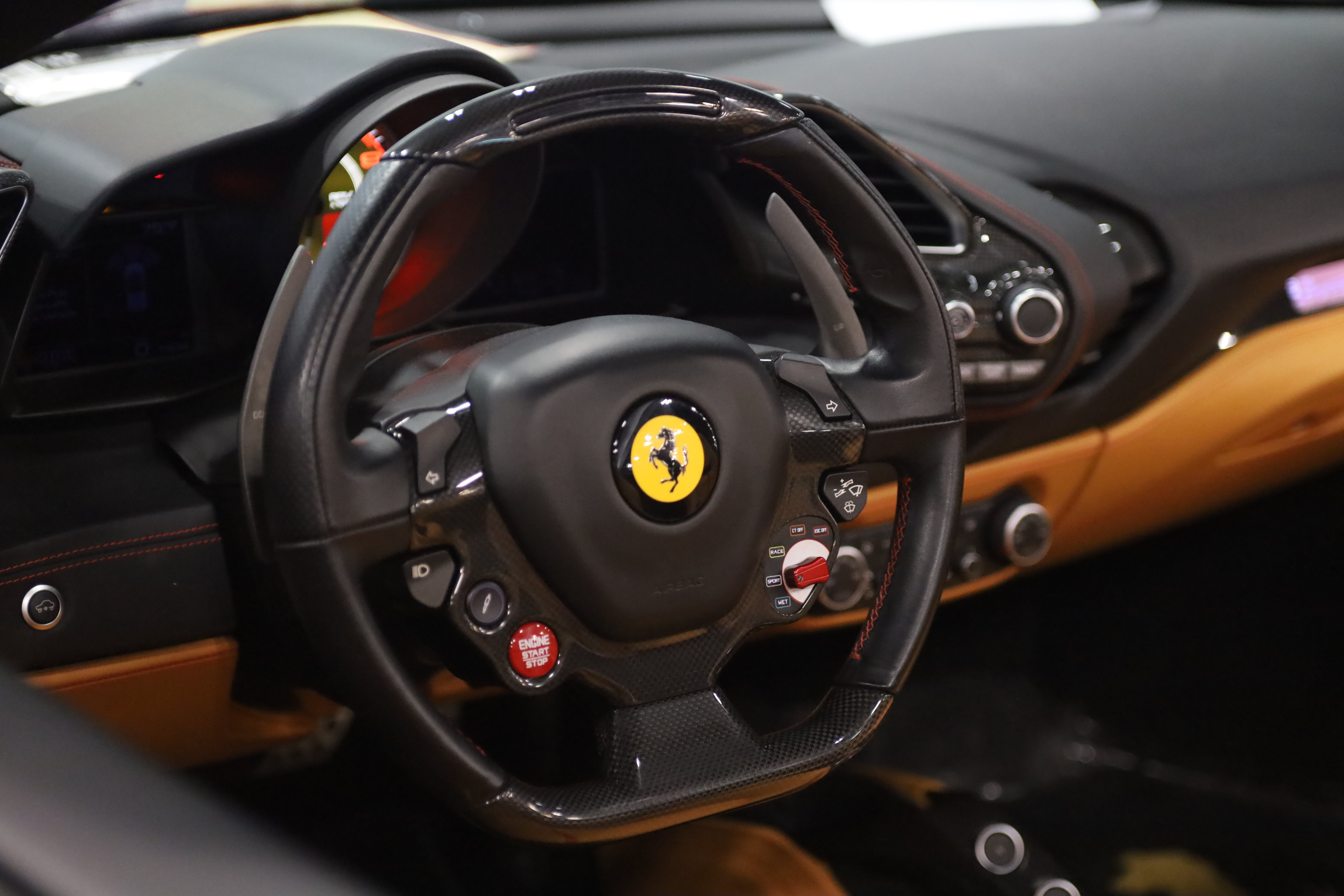Used 2019 Ferrari 488 Spider RWD image 24