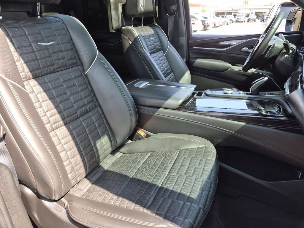 Certified 2023 Cadillac Escalade V AWD/4WD image 21