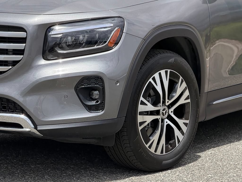 Certified 2026 Mercedes-Benz GLB 250 image 4