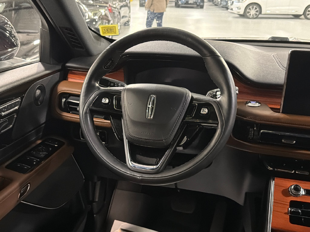 Used 2024 Lincoln Aviator Reserve w/ Elements Package Plus AWD/4WD image 25