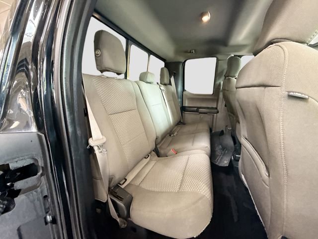 Used 2018 Ford F150 XLT w/ Equipment Group 302A Luxury AWD/4WD image 27