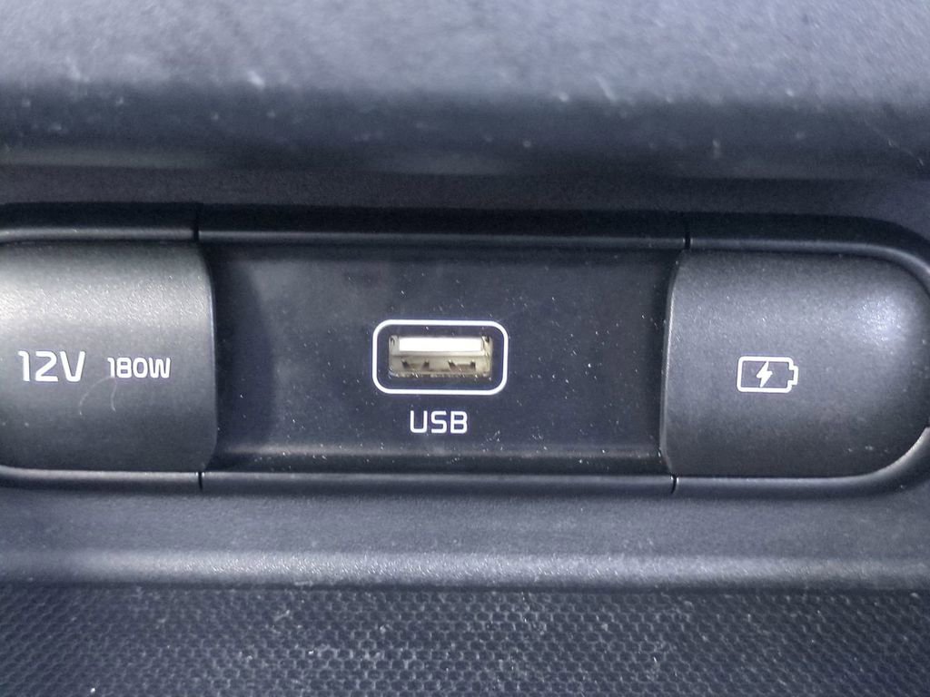 Used 2021 Kia Seltos SX w/ SX Sunroof Package AWD/4WD image 23