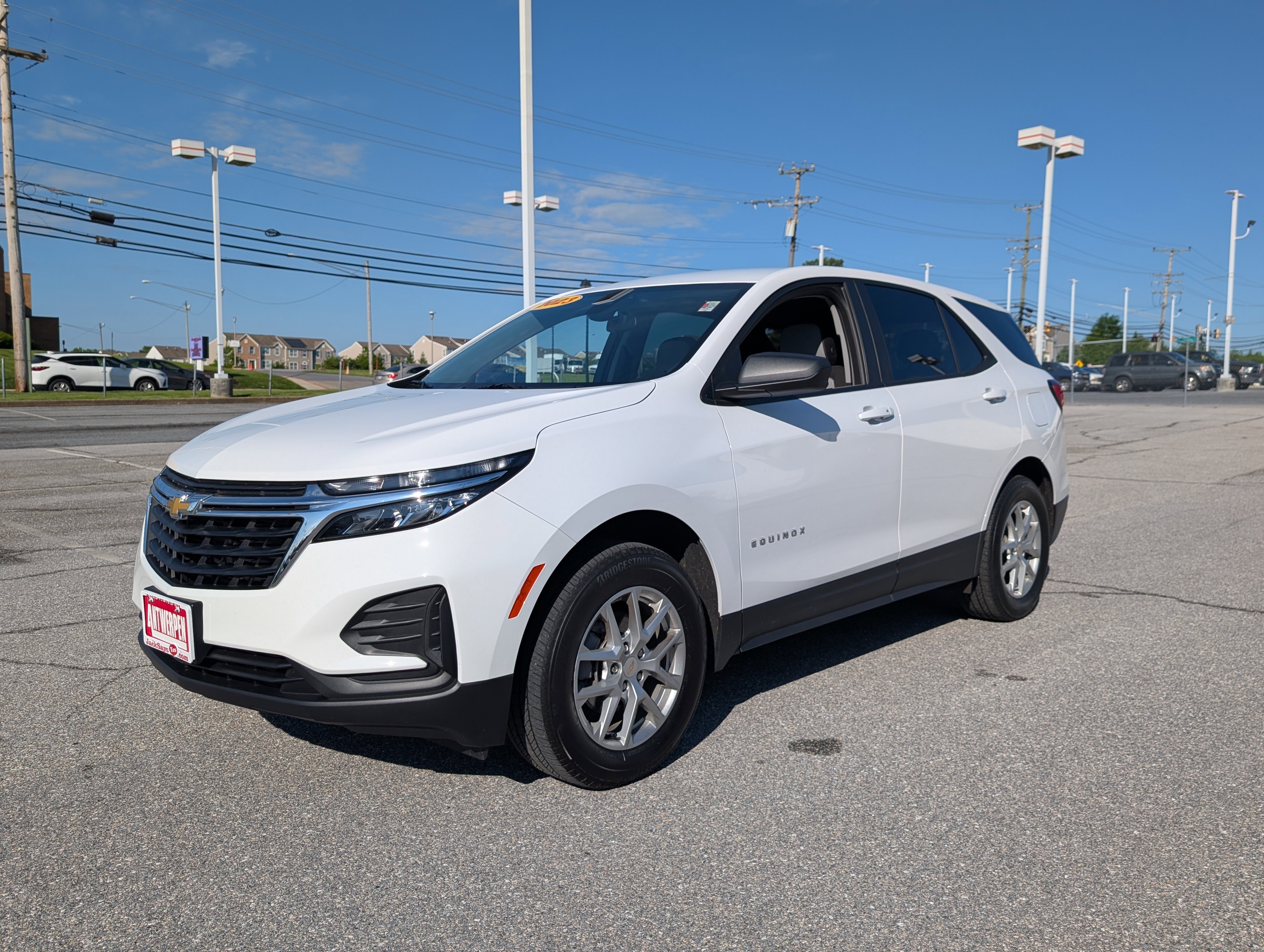 Used 2023 Chevrolet Equinox LS w/ LS Convenience Package image 8