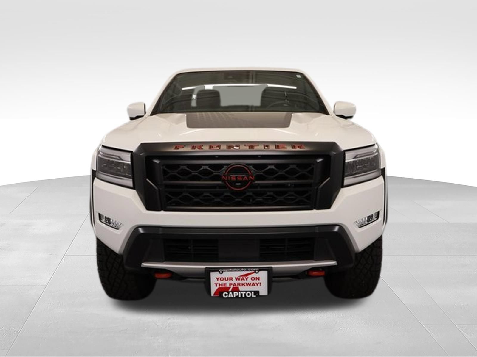 Used 2023 Nissan Frontier PRO-4X w/ Pro-4X Premium Package AWD/4WD image 6