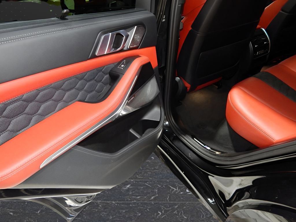 Used 2022 BMW X5 M w/ Competition Package 2 image 30