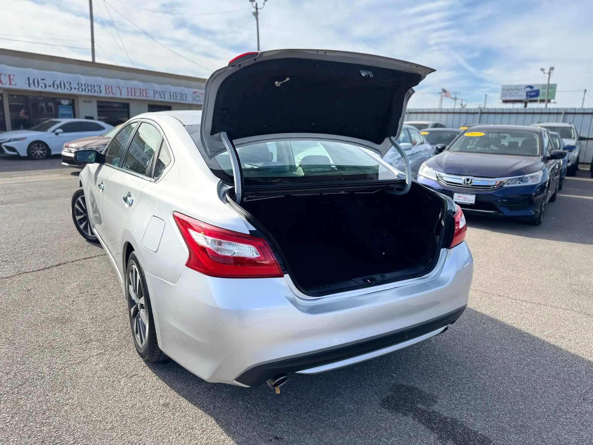 Used 2017 Nissan Altima 2.5 SV image 13
