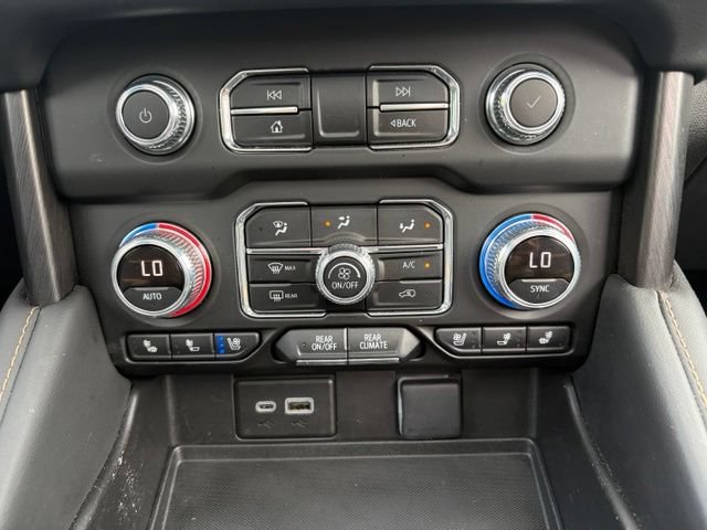 Certified 2023 GMC Yukon XL AT4 AWD/4WD image 27