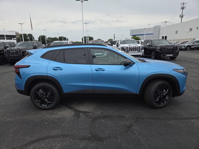 New 2026 Chevrolet Trax LT w/ Midnight Edition FWD image 21