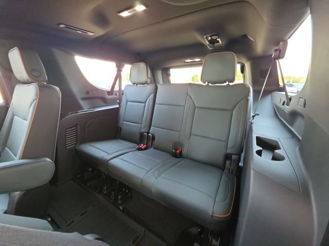 New 2026 GMC Yukon XL AT4 w/ AT4 Premium Package AWD/4WD image 29