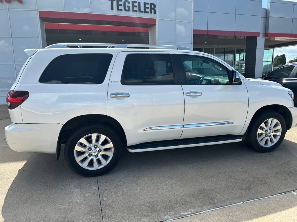 Used 2018 Toyota Sequoia Platinum RWD image 8