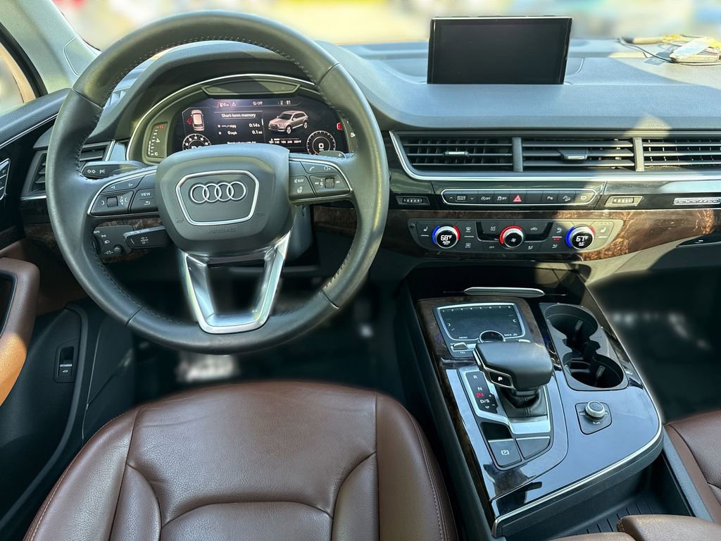 Used 2019 Audi Q7 3.0T Premium Plus AWD/4WD image 22
