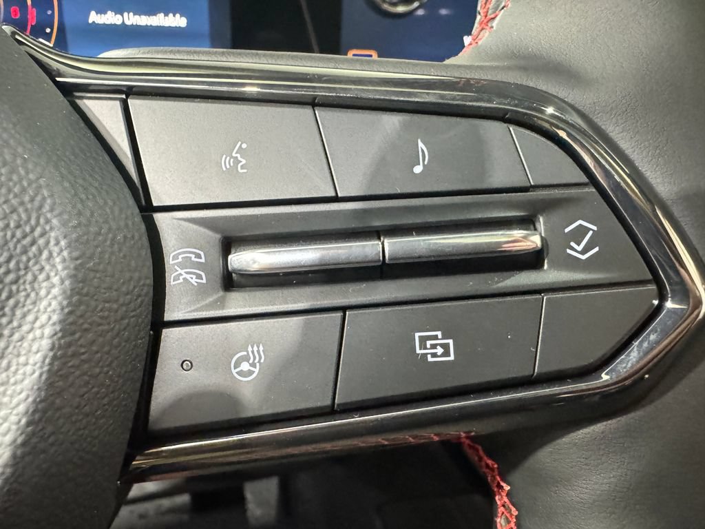 New 2027 Chevrolet Traverse RS AWD/4WD image 19