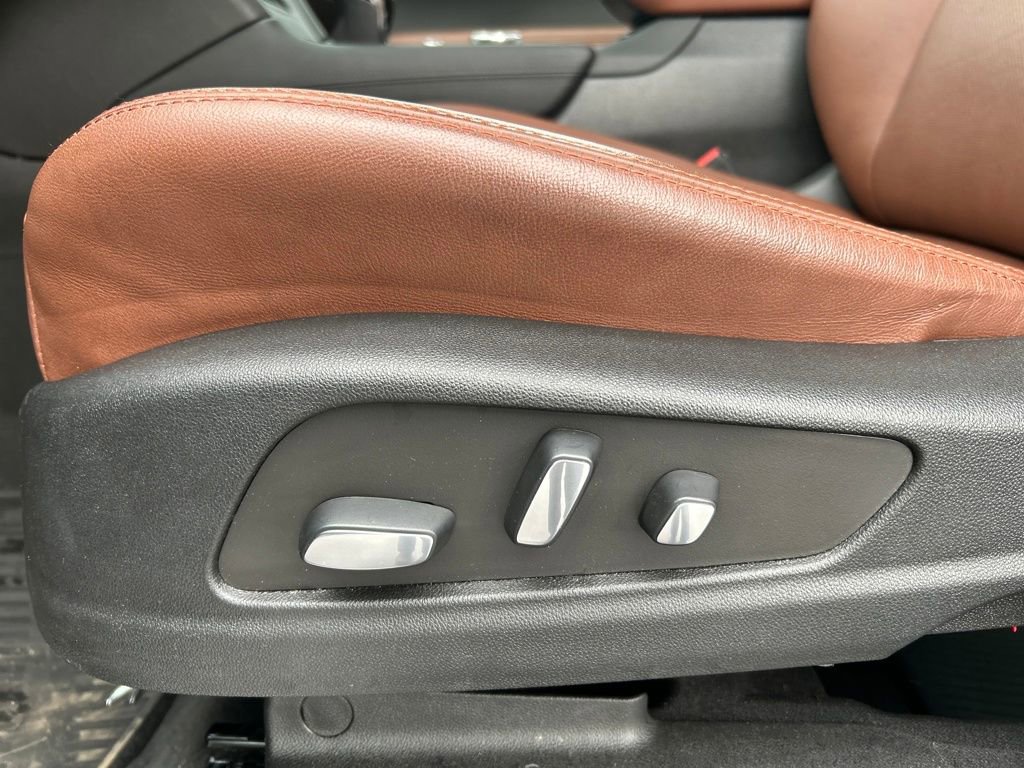 Certified 2022 Cadillac XT5 Sportv image 24