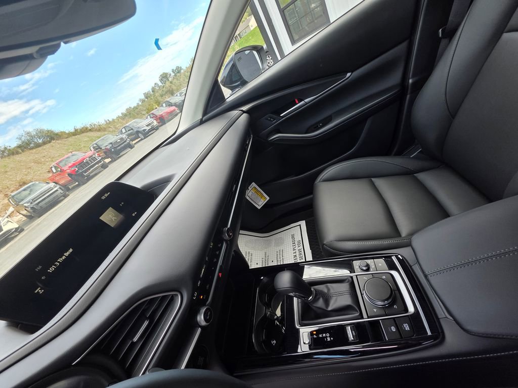 New 2025 MAZDA CX-30 AWD 2.5 S w/ Select Sport Pkg image 14
