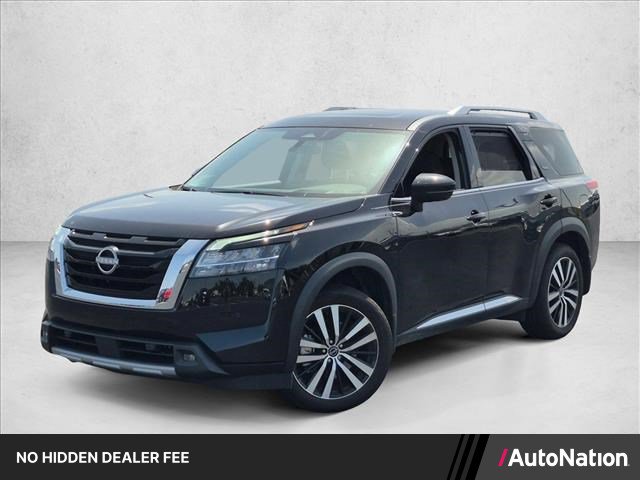 Used 2024 Nissan Pathfinder Platinum w/ Cargo Package FWD image 1
