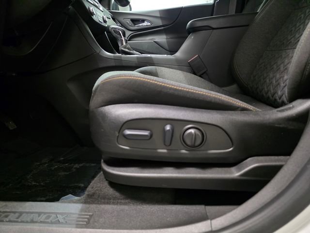 Used 2022 Chevrolet Equinox LT FWD image 14