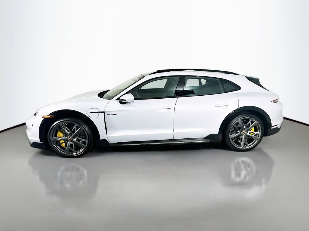 Certified 2023 Porsche Taycan Turbo video 2