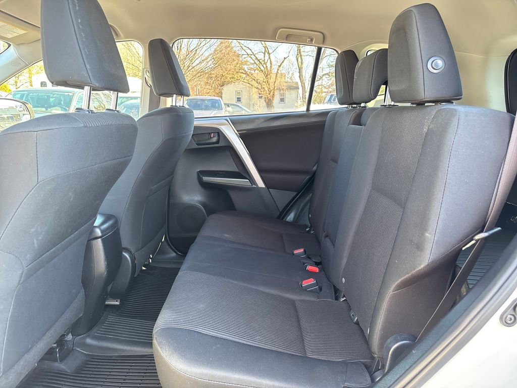 Used 2017 Toyota RAV4 LE w/ All Weather Liner Package image 15