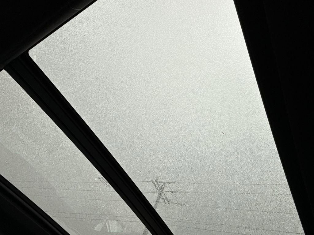 New 2026 GMC Yukon XL Denali w/ Denali Reserve Package image 24