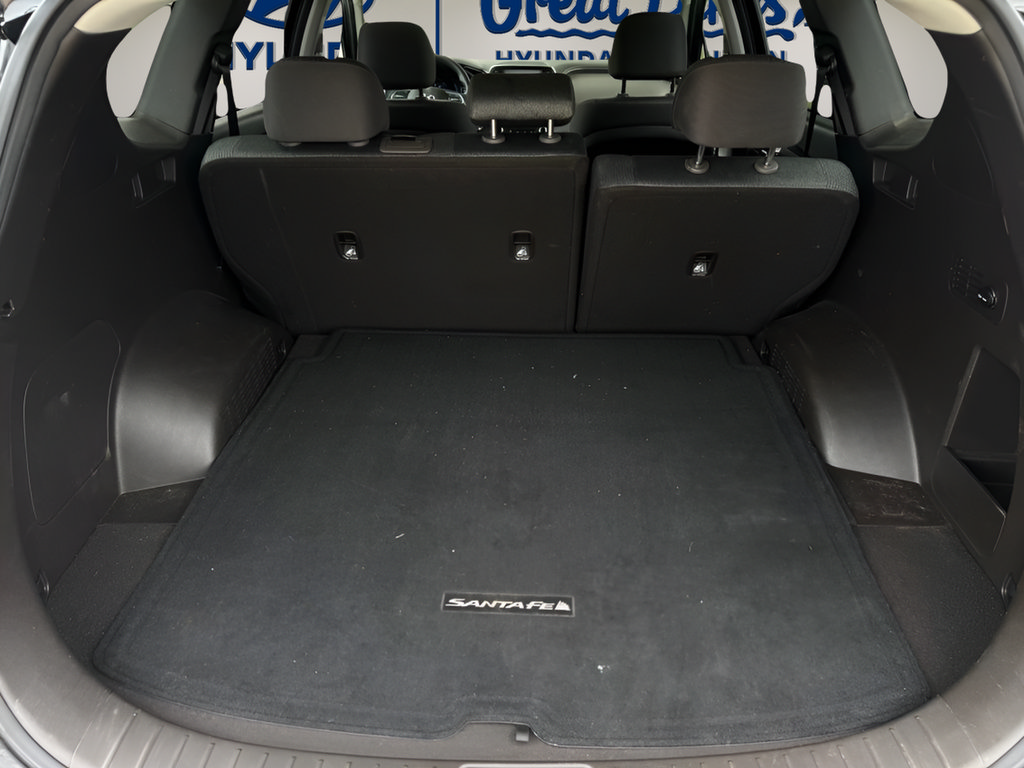 Used 2020 Hyundai Santa Fe SEL FWD image 9