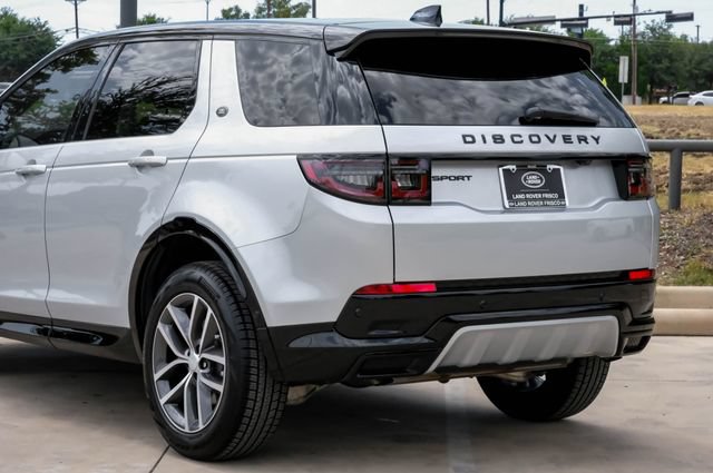 Used 2026 Land Rover Discovery Sport Landmark AWD/4WD image 15