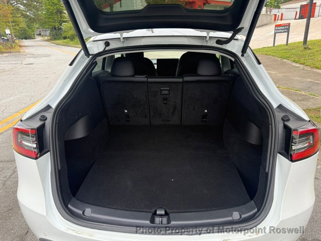 Used 2022 Tesla Model Y Performance AWD/4WD image 15
