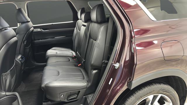 Used 2024 Hyundai Palisade SEL image 24