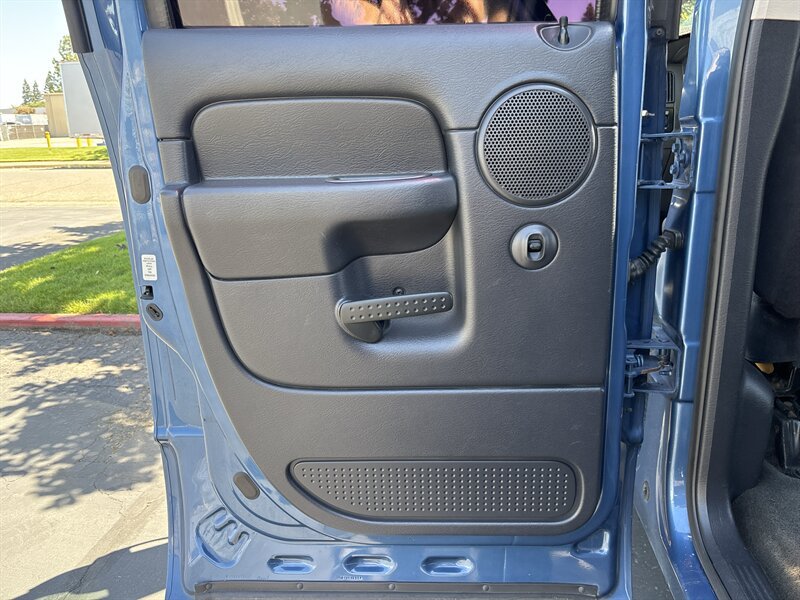 Used 2002 Dodge Ram 1500 Truck 2WD Quad Cab image 31