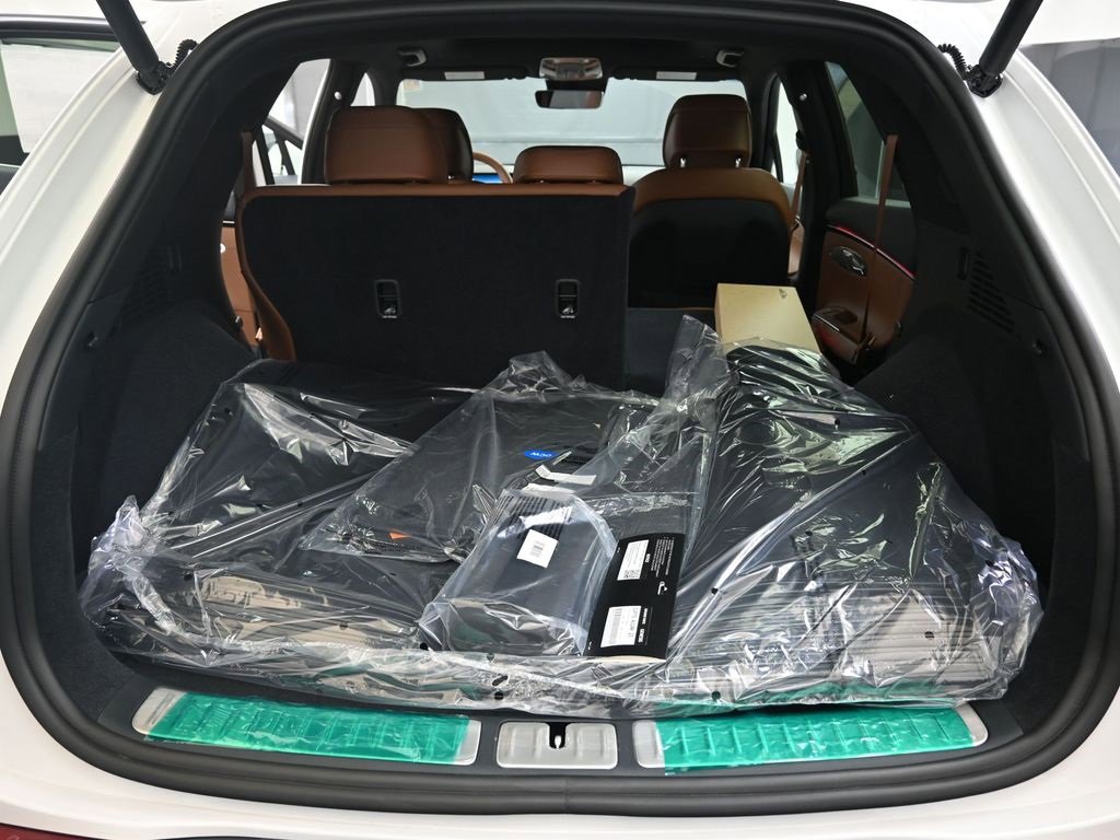 New 2026 Genesis GV70 2.5T Advanced image 17