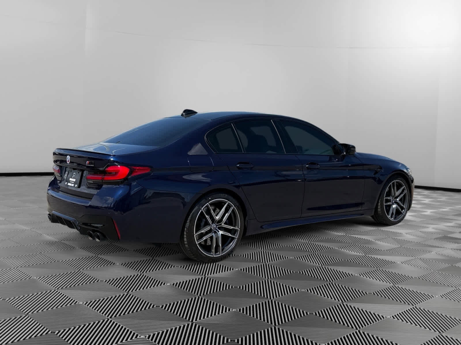 Used 2023 BMW M5 w/ Competition Package AWD/4WD image 5