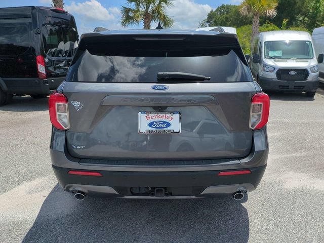 Used 2022 Ford Explorer XLT w/ Equipment Group 202A RWD image 5
