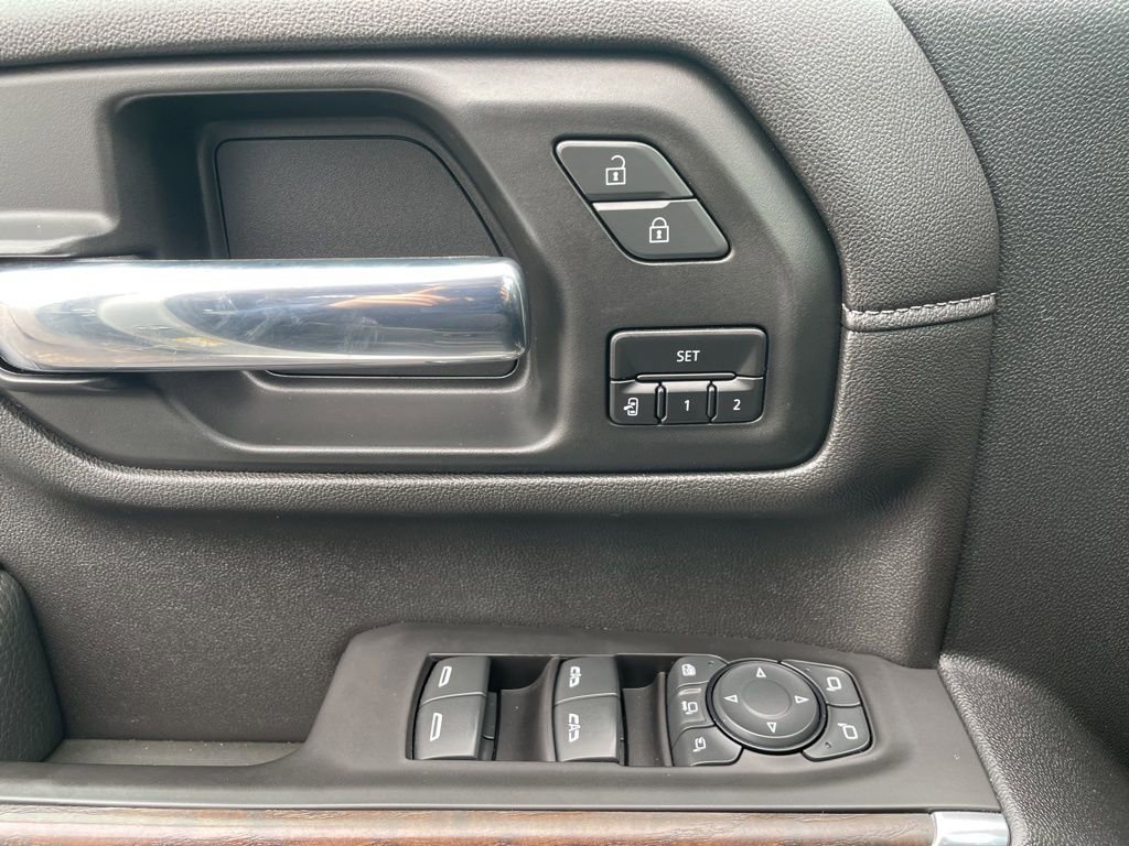 Used 2020 GMC Sierra 2500 Denali w/ Denali Ultimate Package AWD/4WD image 27