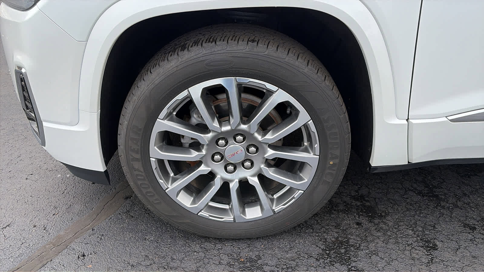 Used 2023 GMC Acadia Denali w/ Denali Ultimate Package image 33