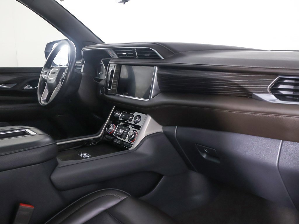 Used 2021 GMC Yukon Denali w/ Denali Premium Package image 37
