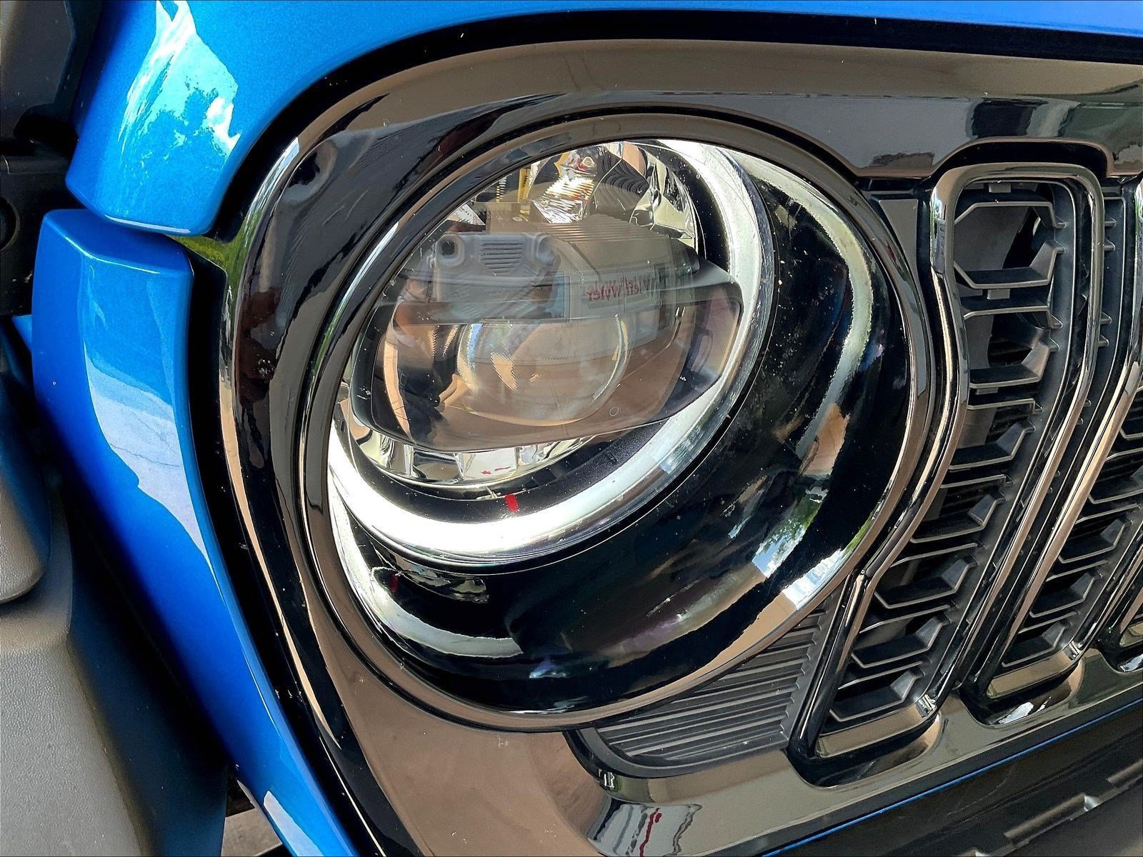 Used 2024 Jeep Wrangler Unlimited Sport AWD/4WD image 30