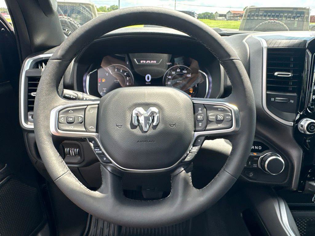 New 2026 RAM 1500 Big Horn AWD/4WD image 45
