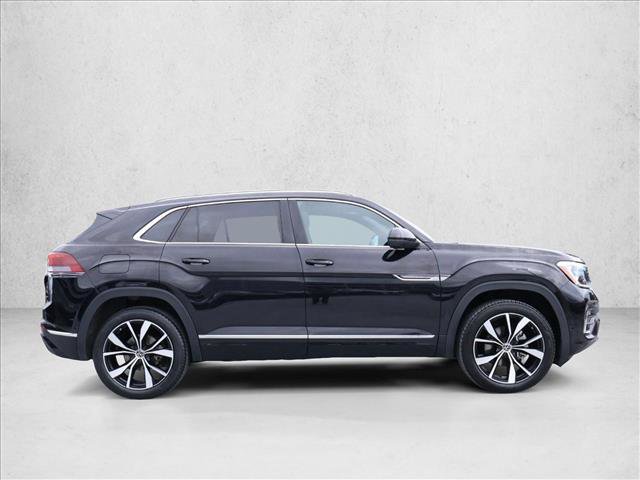 Used 2024 Volkswagen Atlas Cross Sport SEL Premium R-Line AWD/4WD image 4