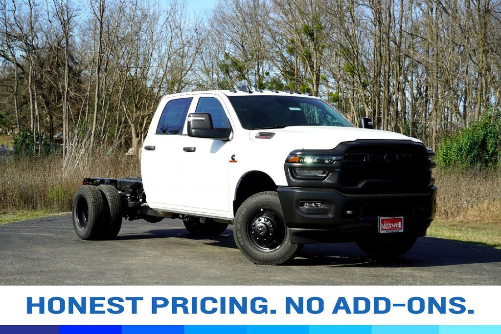 New 2026 RAM 3500 Tradesman AWD/4WD image 1