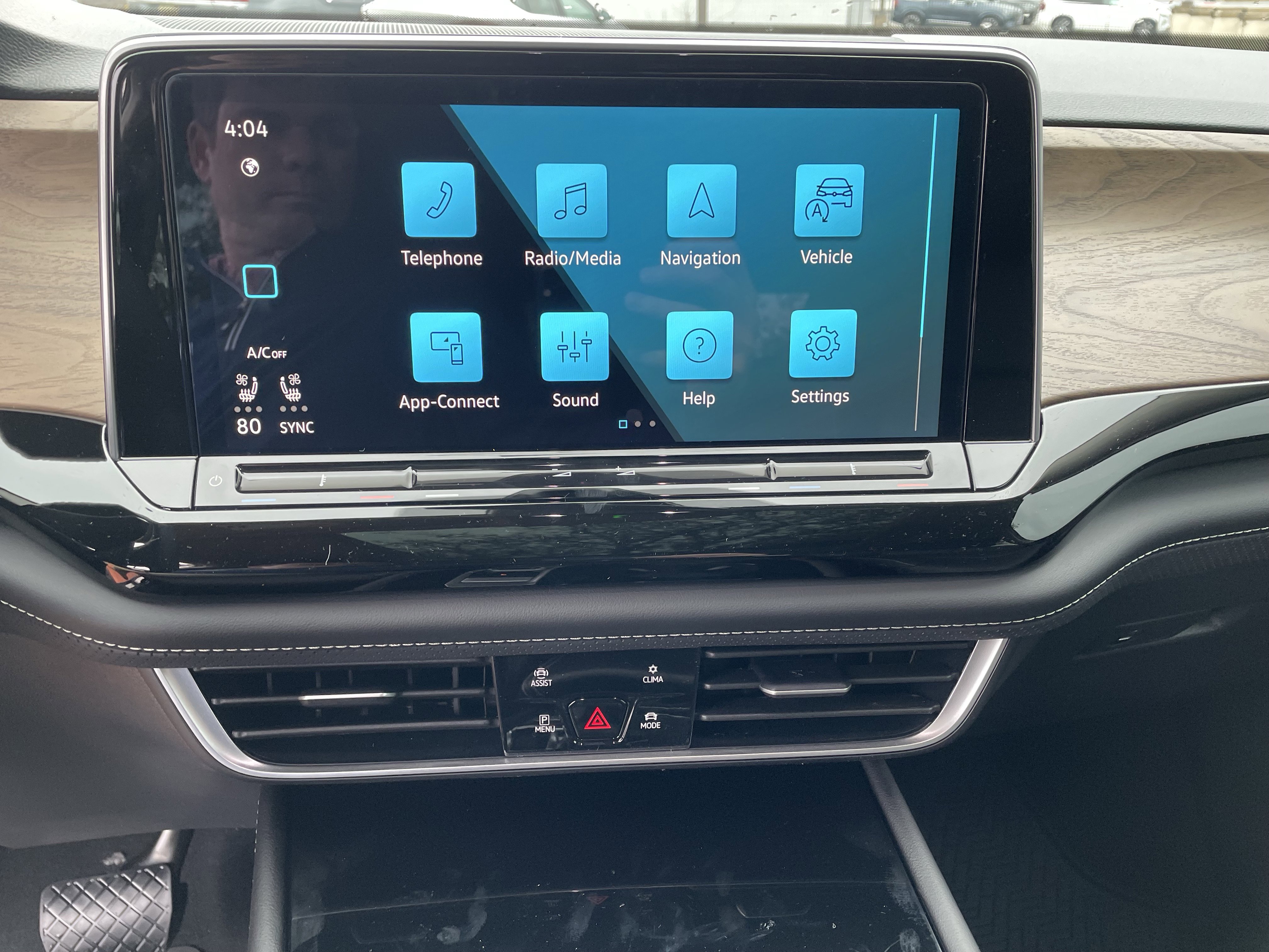 New 2026 Volkswagen Atlas SE image 19