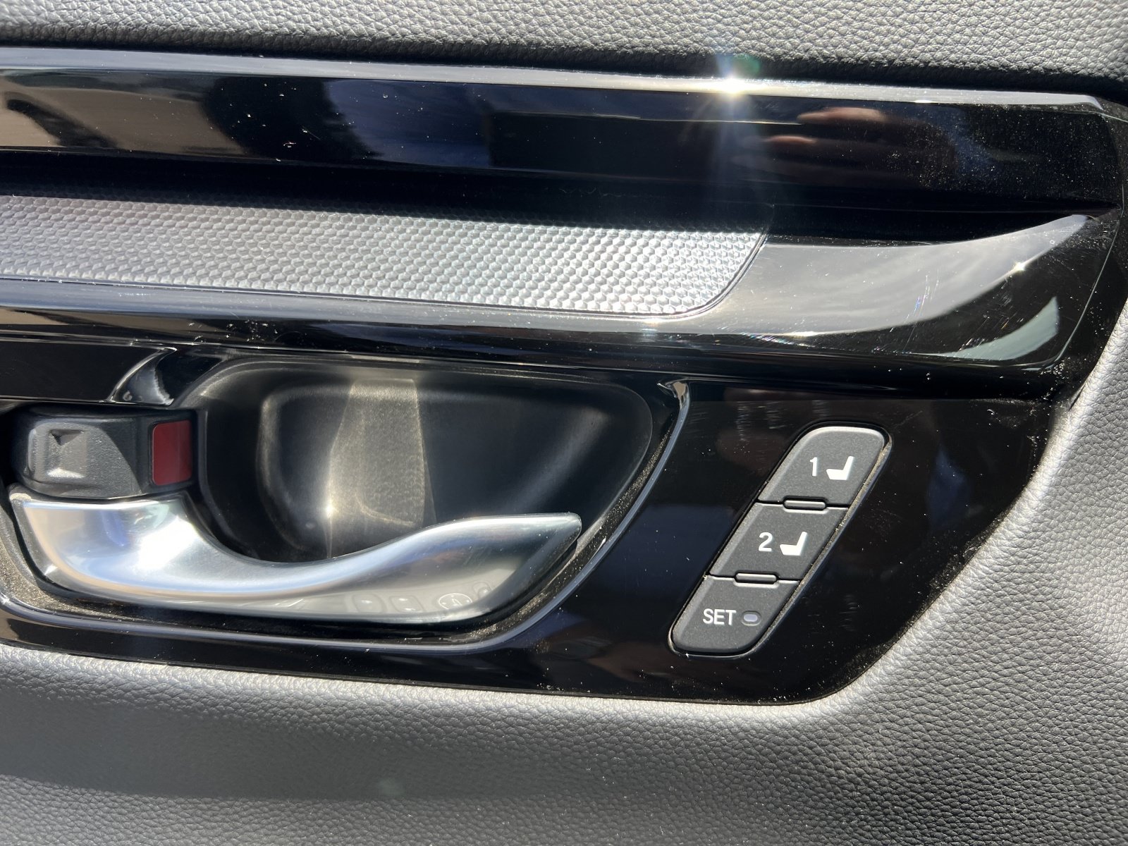 Used 2025 Honda CR-V Sport Touring image 7