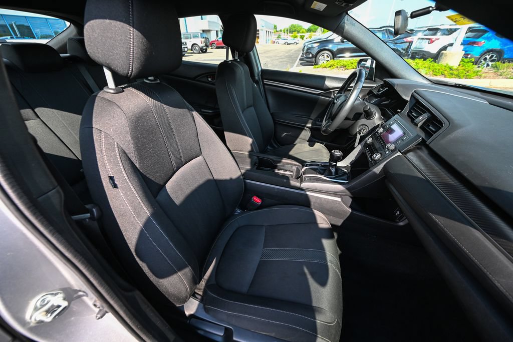 Used 2018 Honda Civic Sport image 24
